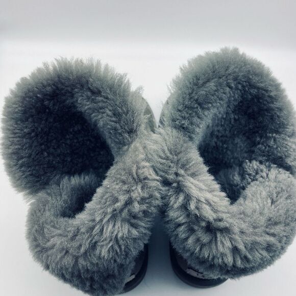 UGG Australia Women’s Bailey Button Leather/Sheepskin Boots 6 - Picture 7 of 12